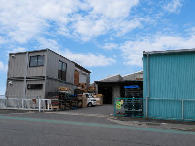 滋賀県草津市に本社をかまえるキムラグリーン株式会社。滋賀、京都、大阪、岐阜、愛知などに園芸用品を出荷している。