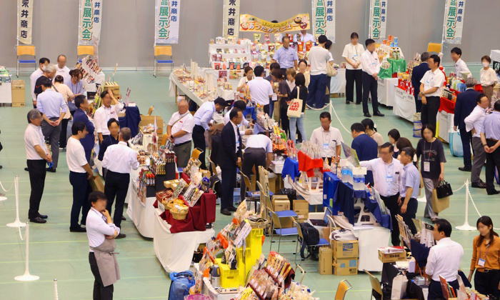 展示会の様子。多くのお客様にご来場いただき大盛況だった